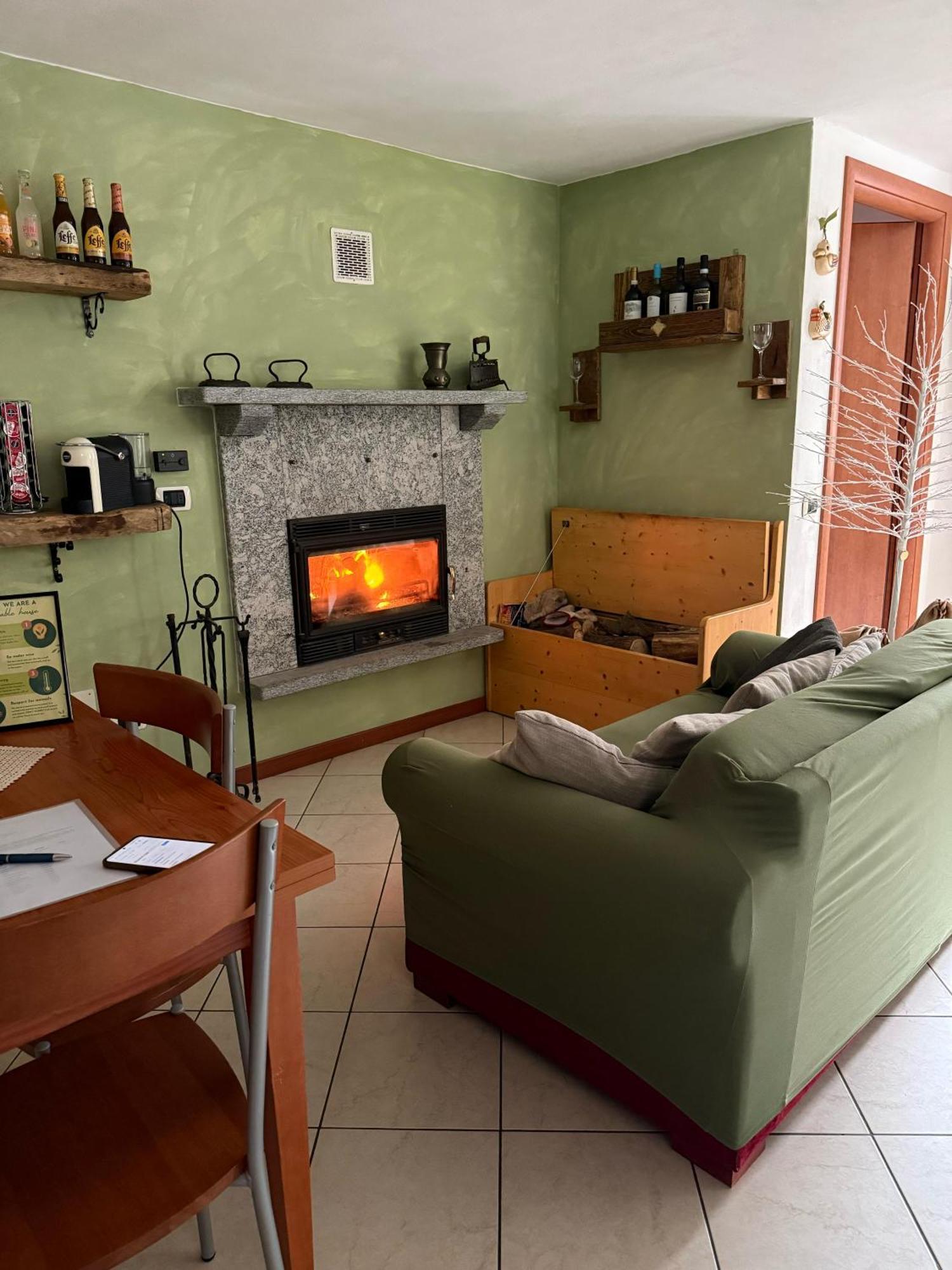 Alpaca's House: Green, Animals & View Apartment *